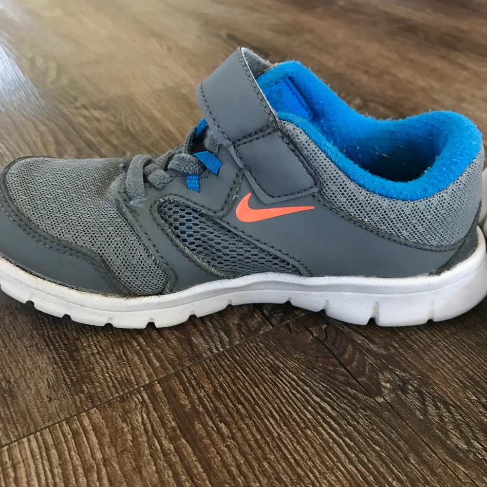 Boy’s Nike Shoes - 11.5C